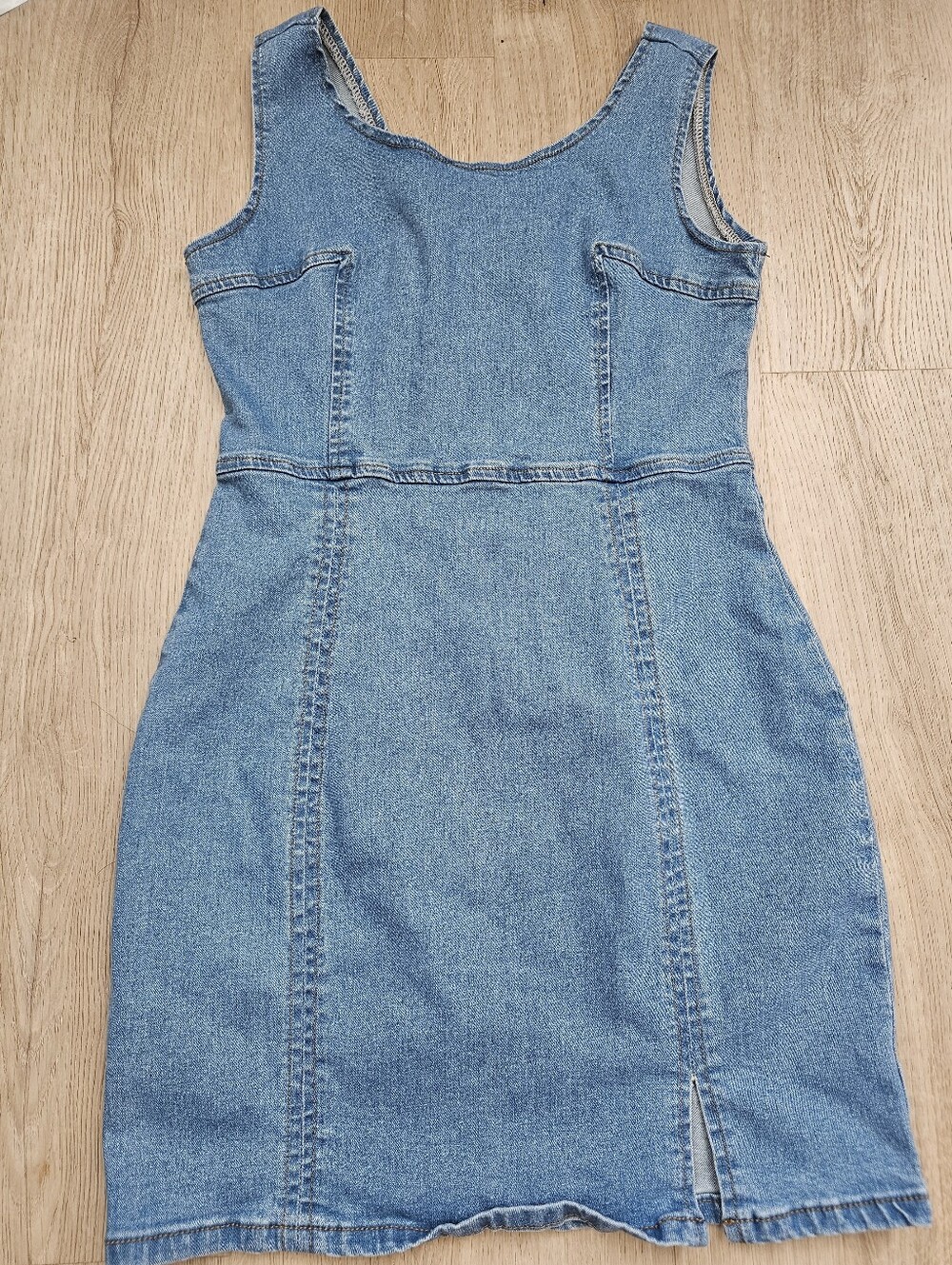 Conshvi Denim Blue Sleeveless Bodycon Dress - Picture 8 of 9